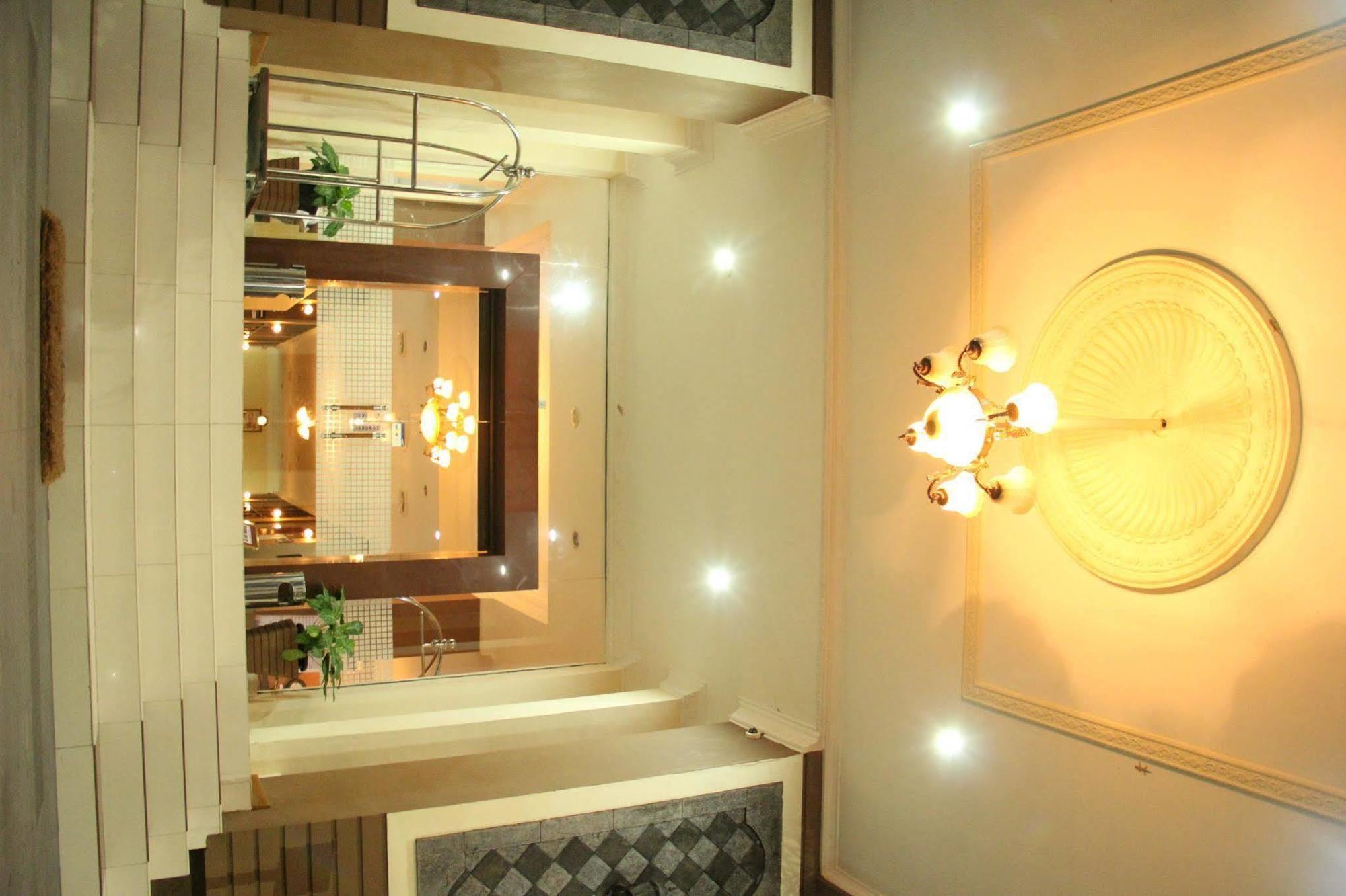 Hotel Permatahati And Convention Center 2*